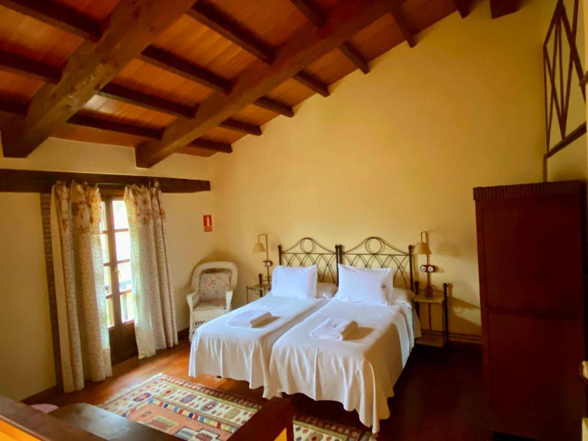 Casa Rural La Riba Sames Exteriér fotografie