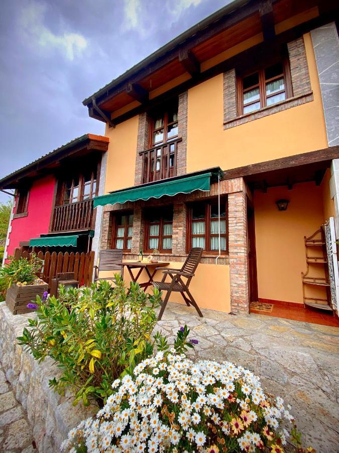 Casa Rural La Riba Sames Exteriér fotografie