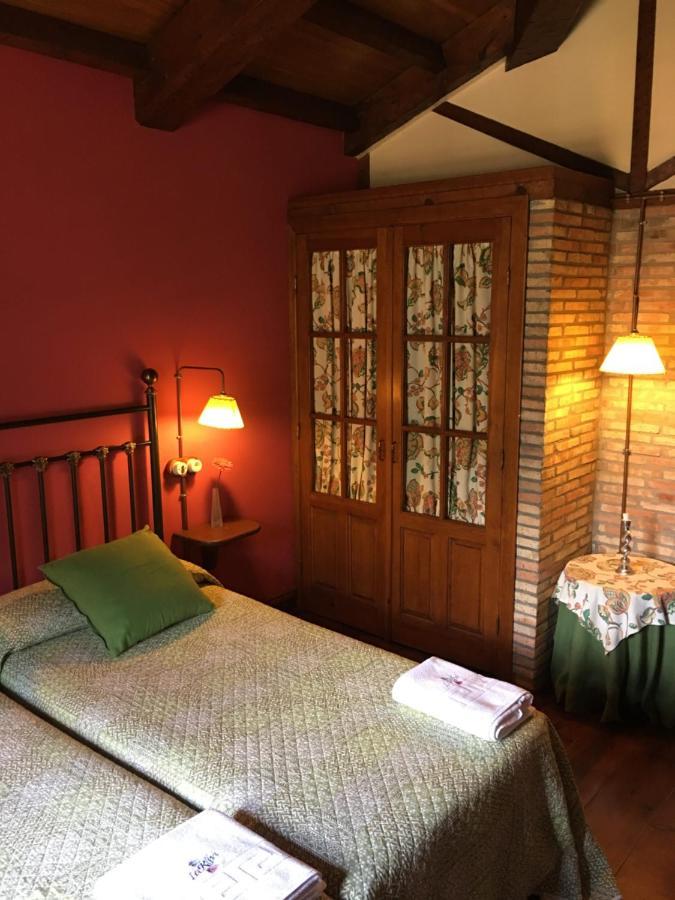 Casa Rural La Riba Sames Exteriér fotografie