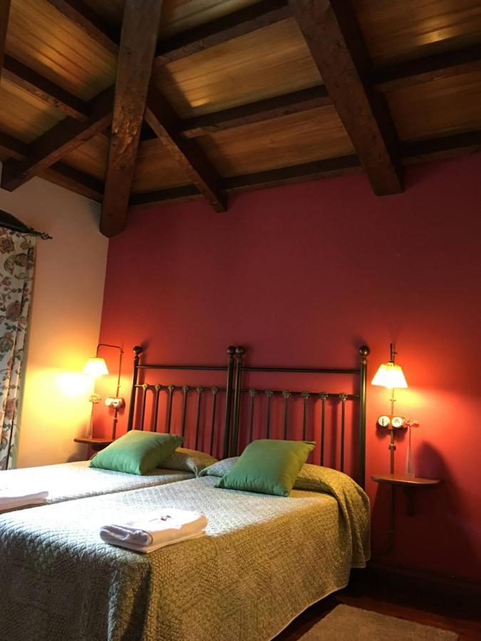 Casa Rural La Riba Sames Exteriér fotografie