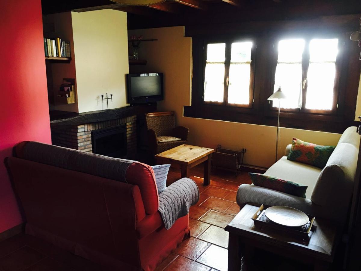 Casa Rural La Riba Sames Exteriér fotografie