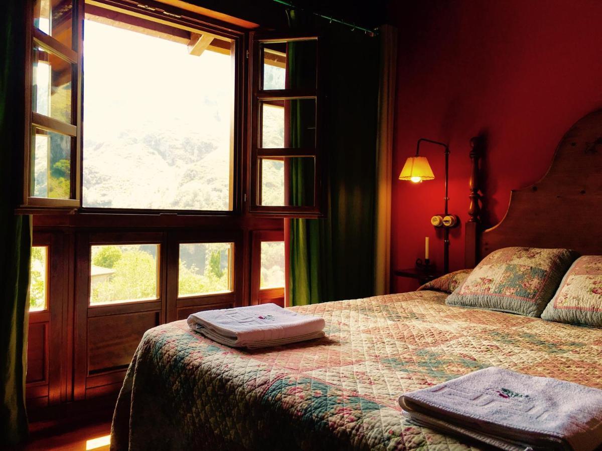 Casa Rural La Riba Sames Exteriér fotografie