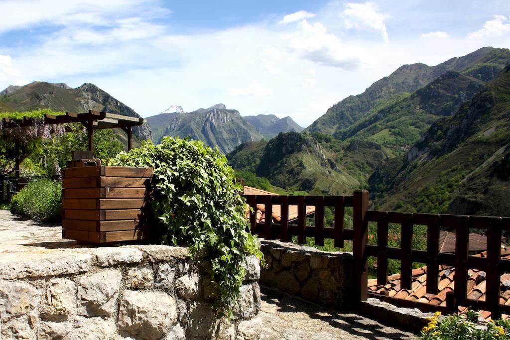 Casa Rural La Riba Sames Exteriér fotografie