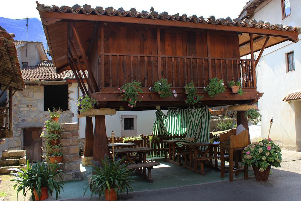 Casa Rural La Riba Sames Exteriér fotografie