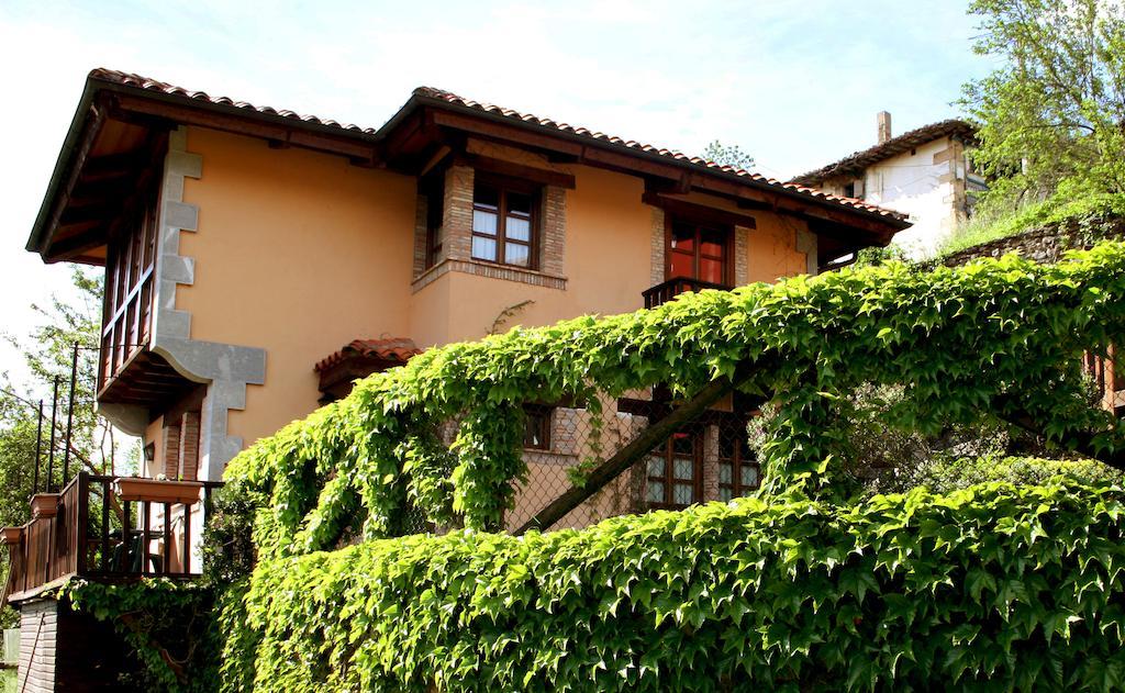 Casa Rural La Riba Sames Pokoj fotografie