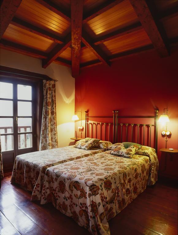 Casa Rural La Riba Sames Exteriér fotografie